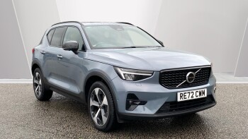 Volvo XC40 2.0 B4P Ultimate Dark 5dr Auto Petrol Estate